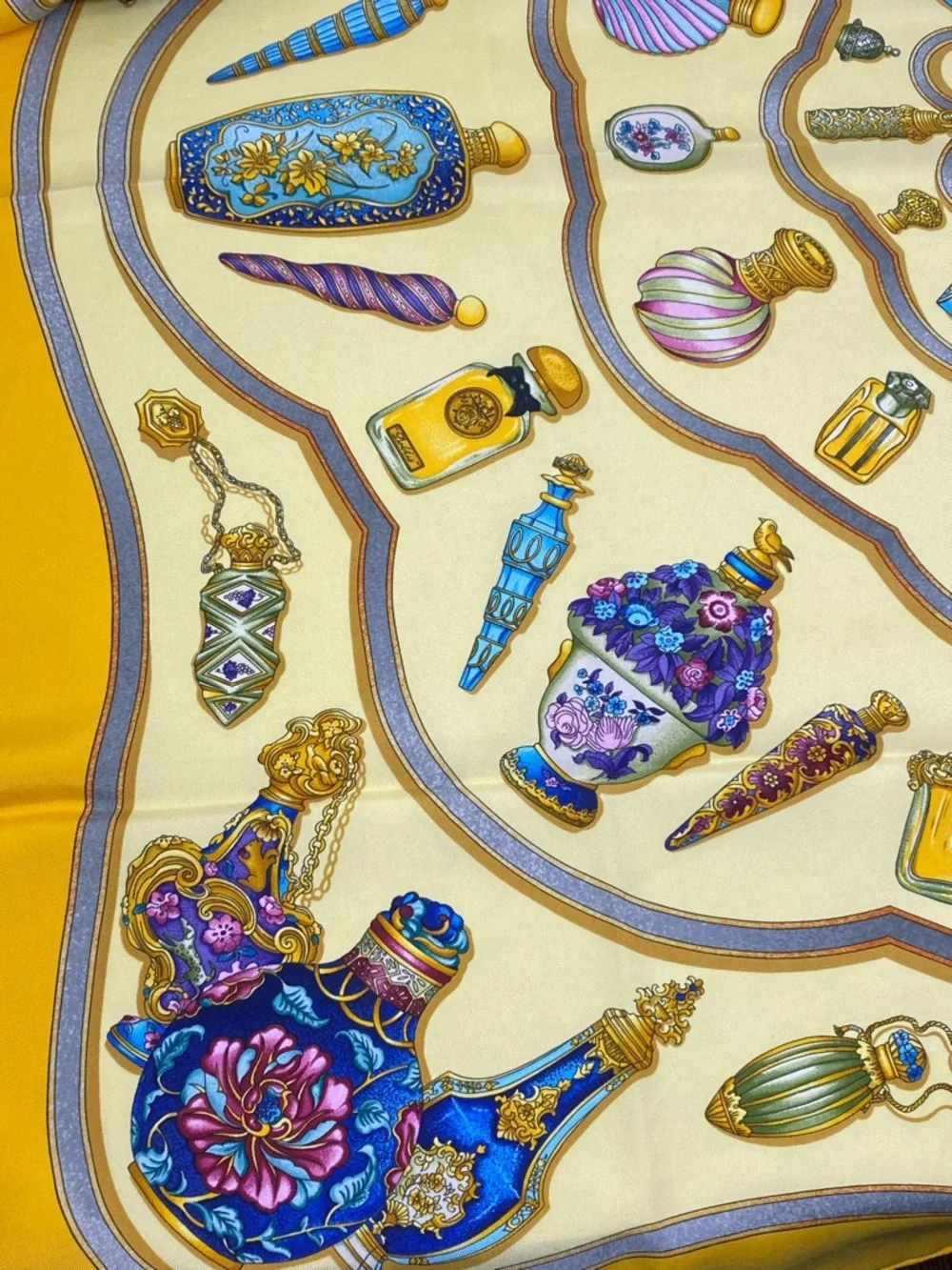 Hermes Vintage Silk Scarf Carre 90 Flacons Catherine Baschet Yellow - Picture 8 of 16